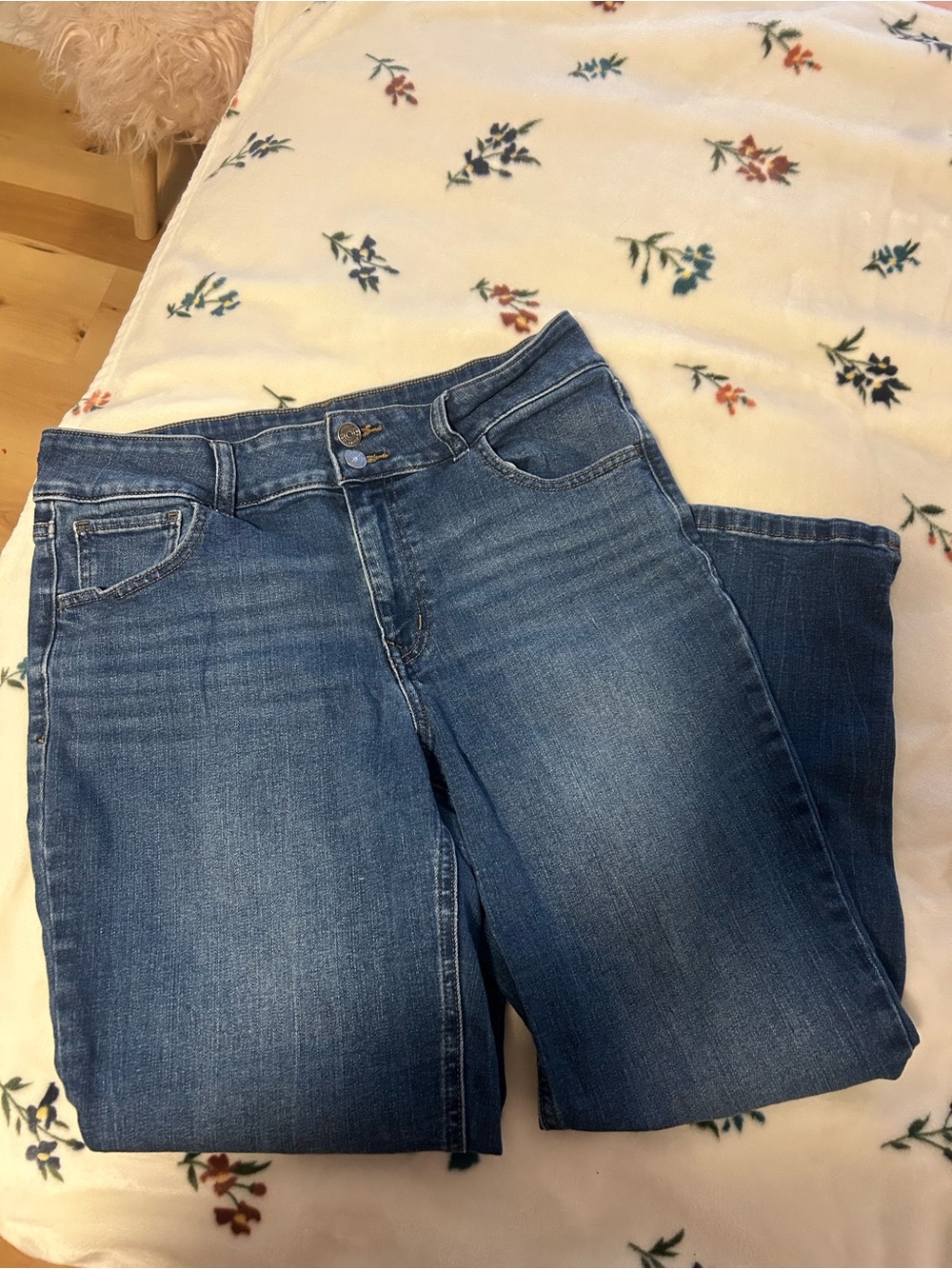 m jeans Classic Blue Women’s Jeans - Comfortable Everyday Fit